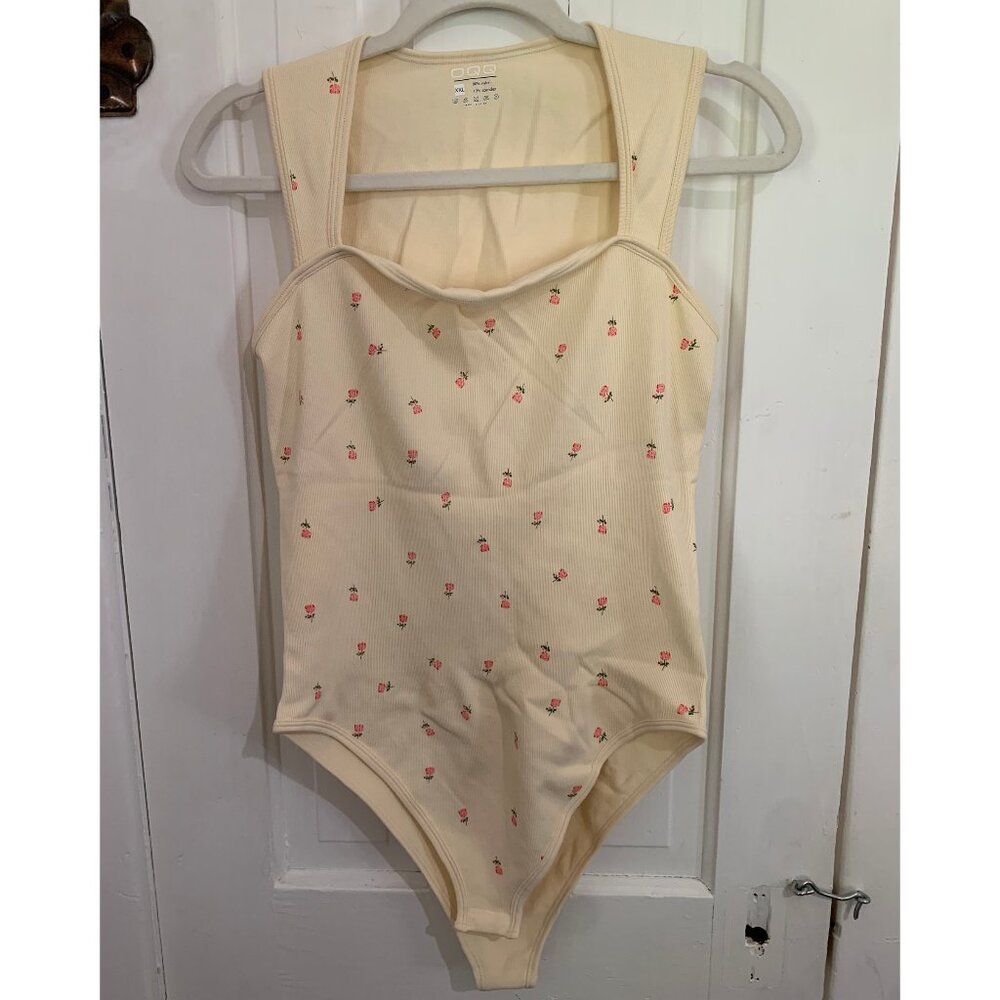Square Neck Bodysuit - Cream & Roses